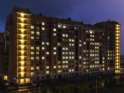 Hospitals & Data Centers